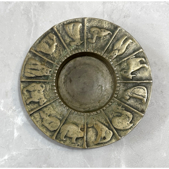 Vintage 1960s Mid Century Brass 12 Chinese Zodiac Animals Dish 5.875" Korea - Picture 6 of 6